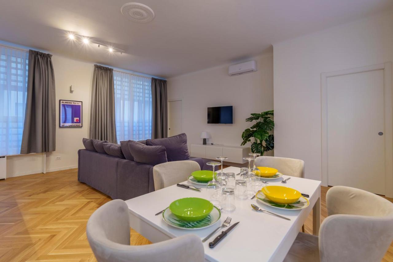 Apartamento Duomo-Porta VeneziaLuxury Wifi E Netflix Milán Exterior foto