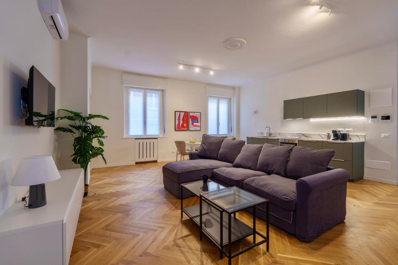 Apartamento Duomo-Porta VeneziaLuxury Wifi E Netflix Milán Exterior foto